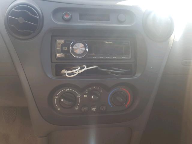 1G8AF52F74Z192868 - 2004 SATURN ION LEVEL WHITE photo 9