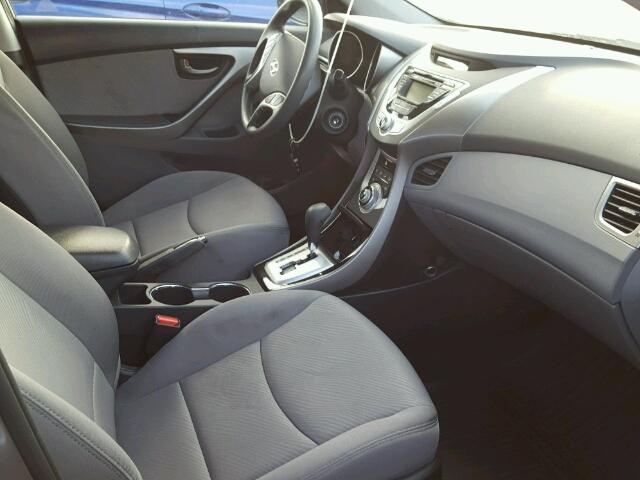 KMHDH4AE9CU439024 - 2012 HYUNDAI ELANTRA GL SILVER photo 5