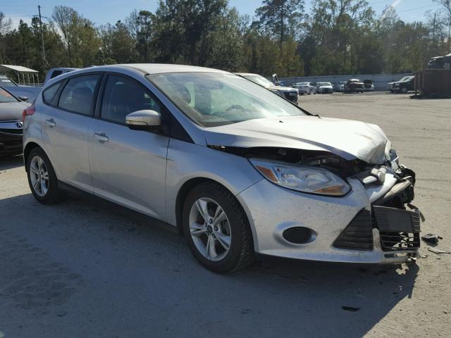 1FADP3K27DL259298 - 2013 FORD FOCUS SE SILVER photo 1