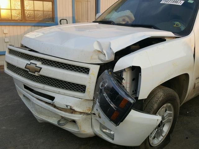 3GCRKTE38AG176216 - 2010 CHEVROLET SILVERADO WHITE photo 9