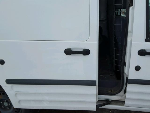 NM0LS7CN5CT078023 - 2012 FORD TRANSIT CO WHITE photo 6