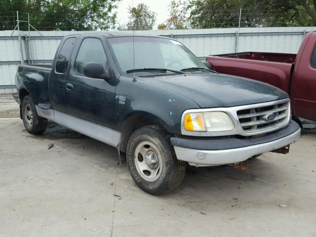 1FTRX07W83KD20320 - 2003 FORD F150 GREEN photo 1