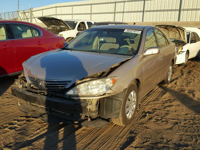 4T1BE32K26U160369 - 2006 TOYOTA CAMRY LE ოქროსფერი ფოტო 2