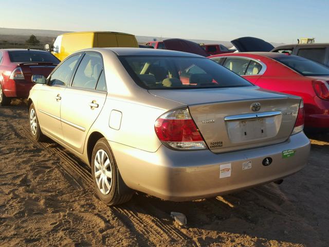 4T1BE32K26U160369 - 2006 TOYOTA CAMRY LE ოქროსფერი ფოტო 3