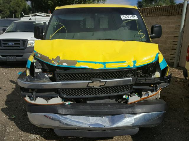 1GCGG25V751233210 - 2005 CHEVROLET EXPRESS G2 YELLOW photo 9