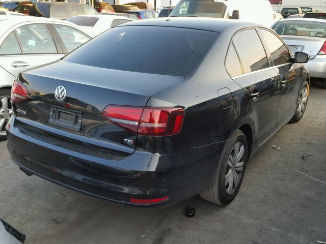 3VW167AJ4HM282703 - 2017 VOLKSWAGEN JETTA S 黑色 照片 4