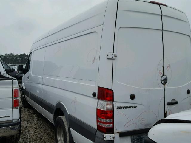 WDYPF1CC0A5430760 - 2010 FREIGHTLINER SPRINTER 3 WHITE photo 3