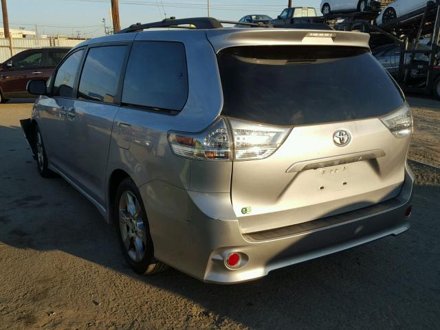 5TDXK3DC3CS179991 - 2012 TOYOTA SIENNA SPO GRAY photo 3