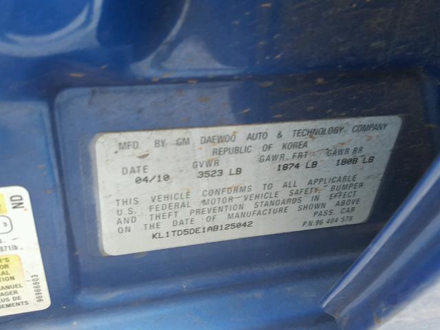 KL1TD5DE1AB125042 - 2010 CHEVROLET AVEO LS BLUE photo 10