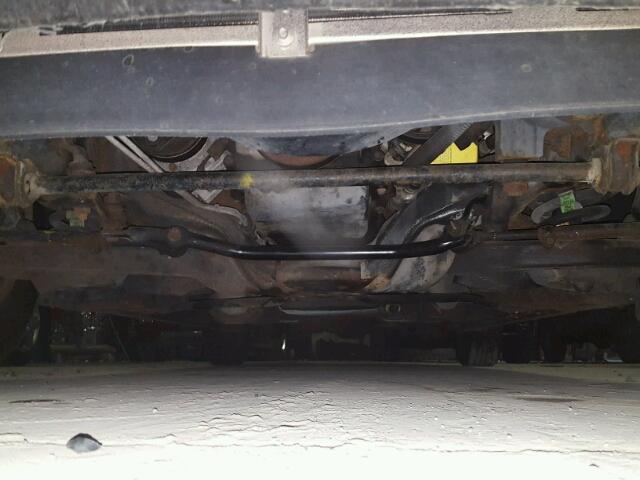 1LNLM81W0PY631633 - 1993 LINCOLN TOWN CAR E BEIGE photo 9