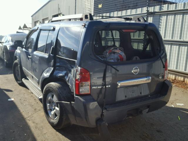 5N1AR18U05C731424 - 2005 NISSAN PATHFINDER BLUE photo 3