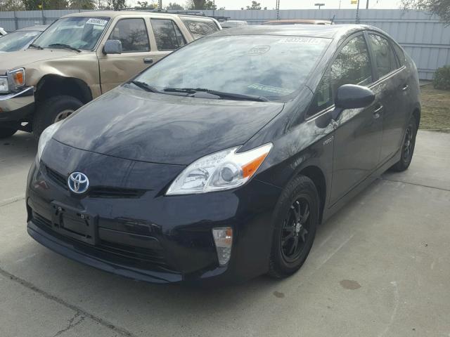 JTDKN3DU1F0459698 - 2015 TOYOTA PRIUS BLACK photo 2