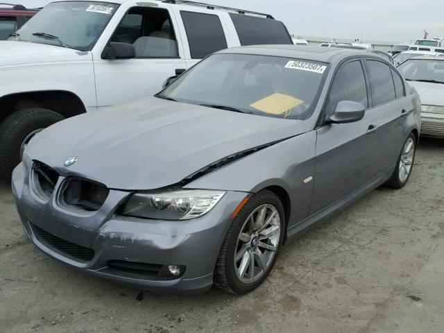 WBAPH5G53BNM73156 - 2011 BMW 328 I SULE GRAY photo 2