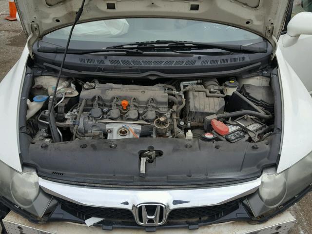 2HGFA1F54AH546590 - 2010 HONDA CIVIC LX WHITE photo 7