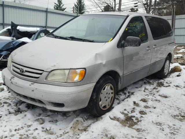 4T3ZF19C81U379920 - 2001 TOYOTA SIENNA CE SILVER photo 2