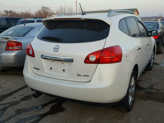 JN8AS5MV8BW270762 - 2011 NISSAN ROGUE S WHITE photo 4