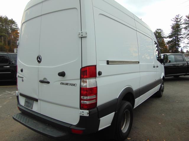 WD3PF3CC7C5626957 - 2012 MERCEDES-BENZ SPRINTER 3 WHITE photo 3