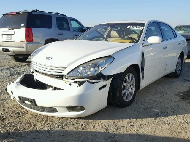 JTHBA30G540017112 - 2004 LEXUS ES 330 WHITE photo 2