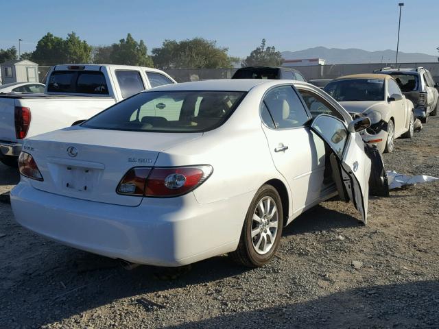 JTHBA30G540017112 - 2004 LEXUS ES 330 WHITE photo 4