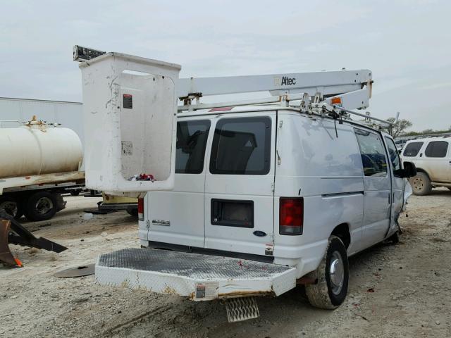 1FTSE34LX6HA05555 - 2006 FORD ECONOLINE WHITE photo 4