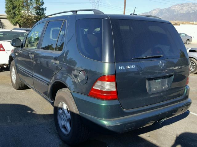 4JGAB54E61A222647 - 2001 MERCEDES-BENZ ML 320 GREEN photo 3