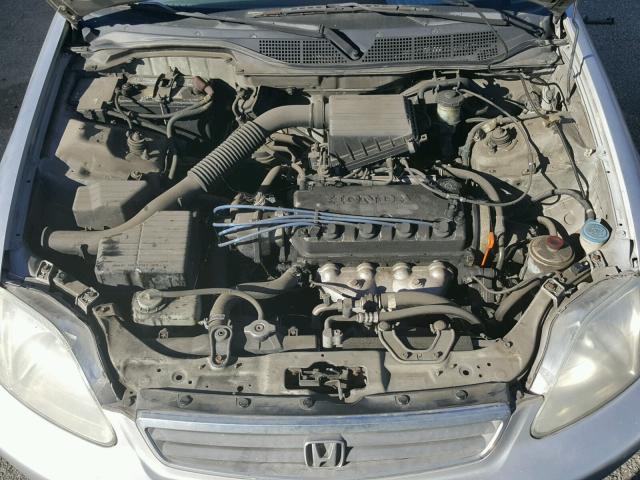 2HGEJ6619YH579228 - 2000 HONDA CIVIC BASE SILVER photo 7