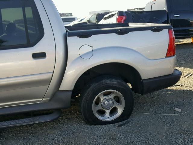 1FMZU67K84UA97545 - 2004 FORD EXPLORER S GRAY photo 9