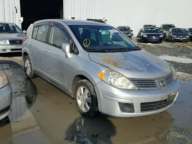 3N1BC13E47L361776 - 2007 NISSAN VERSA S SILVER photo 1