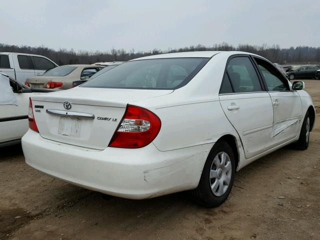 4T1BE32K22U044325 - 2002 TOYOTA CAMRY LE WHITE photo 4