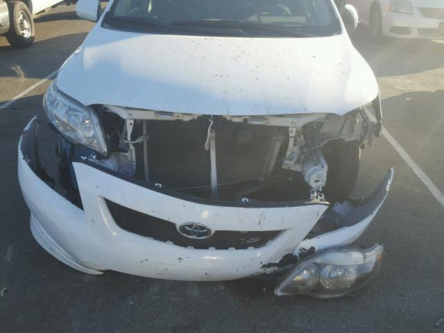 1NXBU4EE9AZ328340 - 2010 TOYOTA COROLLA BA WHITE photo 9