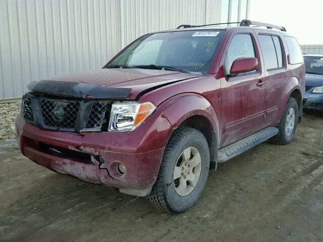 5N1AR18WX6C616011 - 2006 NISSAN PATHFINDER RED photo 2