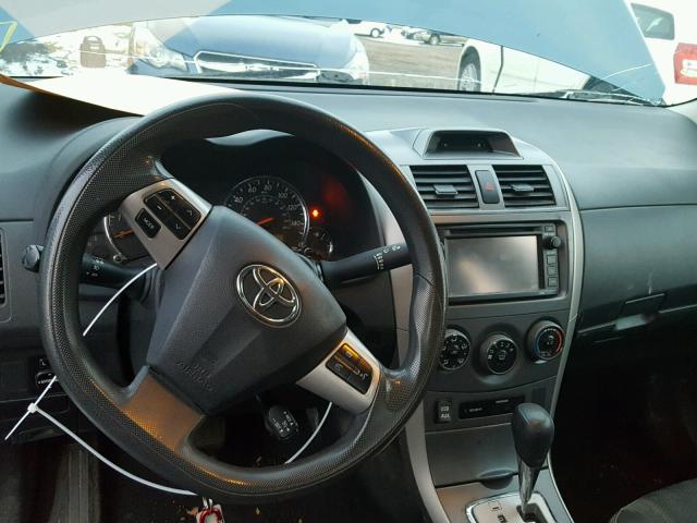 5YFBU4EE3DP200133 - 2013 TOYOTA COROLLA BA BLUE photo 9