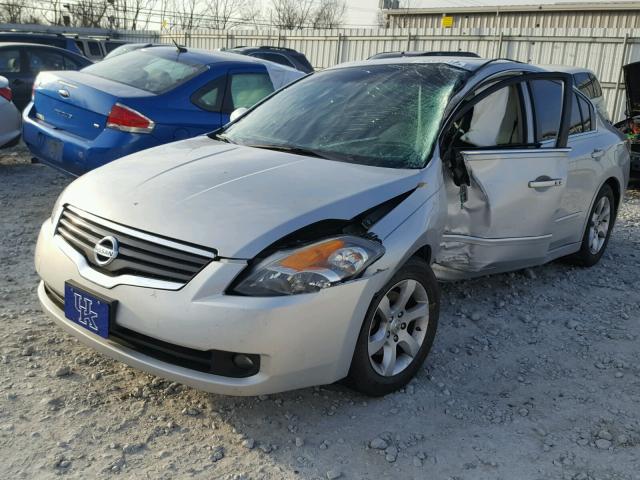 1N4BL21E98N418440 - 2008 NISSAN ALTIMA 3.5 SILVER photo 2