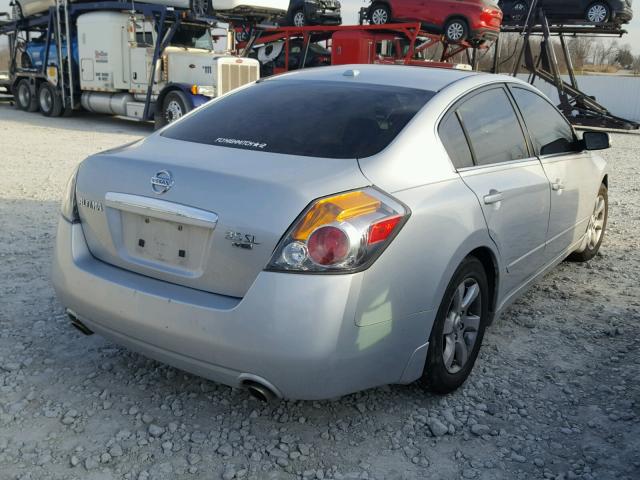 1N4BL21E98N418440 - 2008 NISSAN ALTIMA 3.5 SILVER photo 4