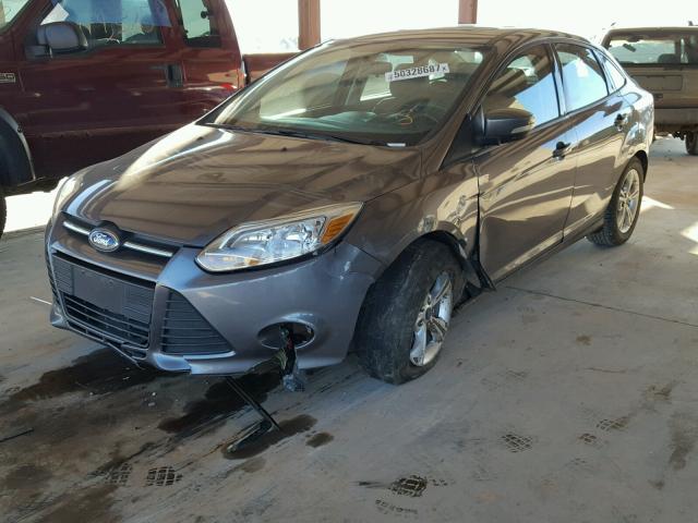 1FADP3F22EL227239 - 2014 FORD FOCUS SE GRAY photo 2