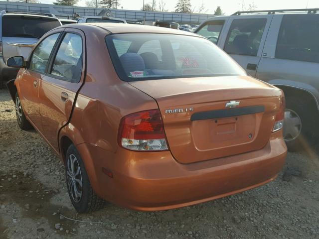 KL1TD52685B426487 - 2005 CHEVROLET AVEO BASE ORANGE photo 3