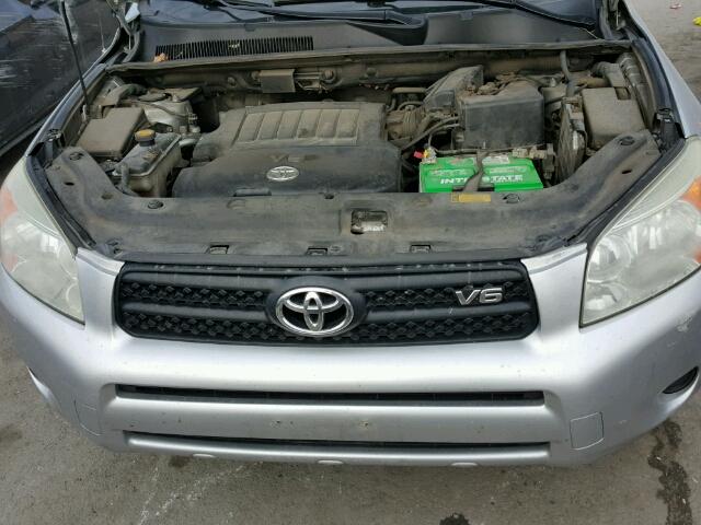 JTMBK33V385045976 - 2008 TOYOTA RAV4 SILVER photo 7