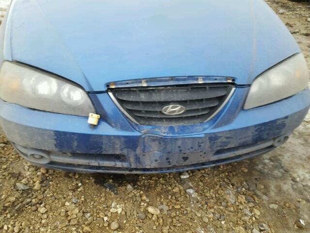 KMHDN45D75U942581 - 2005 HYUNDAI ELANTRA GL BLUE photo 9