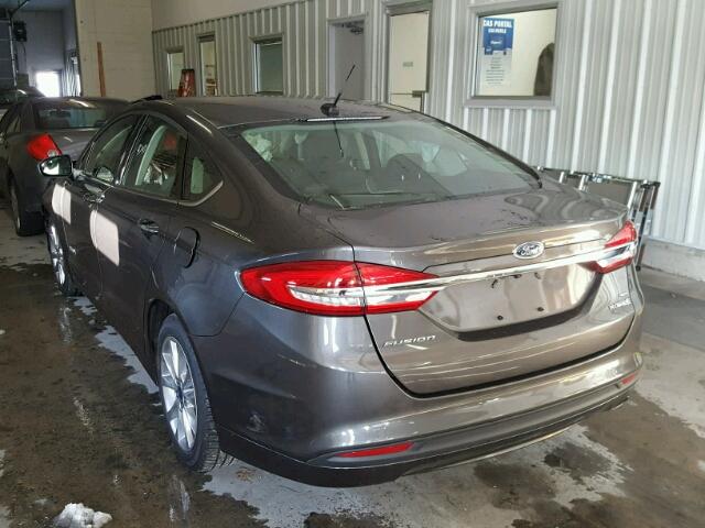 3FA6P0LU4HR381180 - 2017 FORD FUSION SE GRAY photo 3