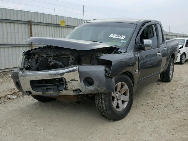 1N6AA07B54N578352 - 2004 NISSAN TITAN XE GRAY photo 2