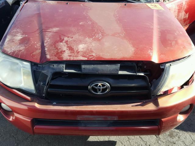 5TEJU62N87Z390781 - 2007 TOYOTA TACOMA DOU RED photo 7