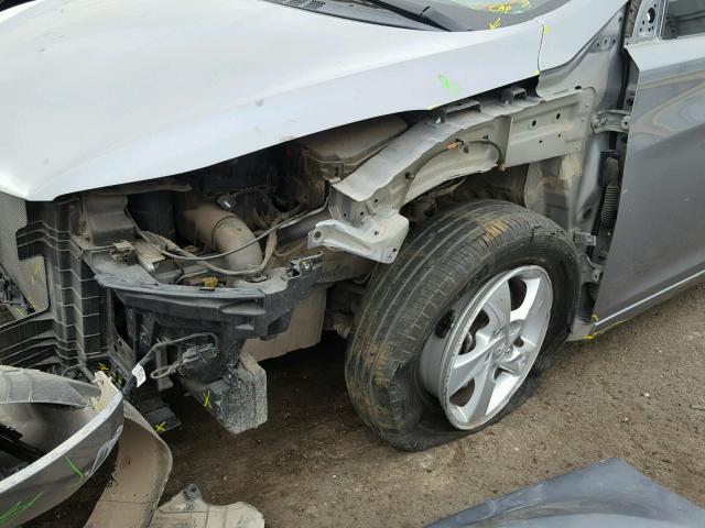 KMHDH4AE2EU157472 - 2014 HYUNDAI ELANTRA SE SILVER photo 9