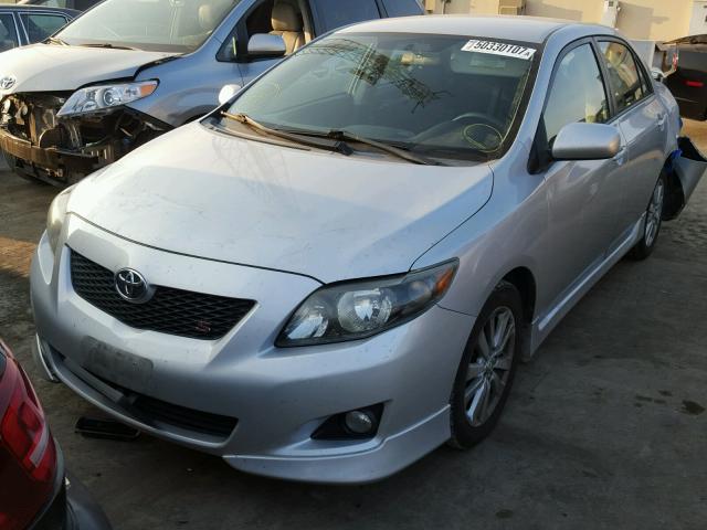 1NXBU40E89Z078155 - 2009 TOYOTA COROLLA BA SILVER photo 2