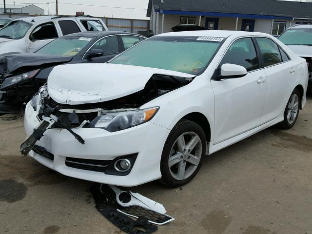 4T1BF1FKXDU217801 - 2013 TOYOTA CAMRY L WHITE photo 2