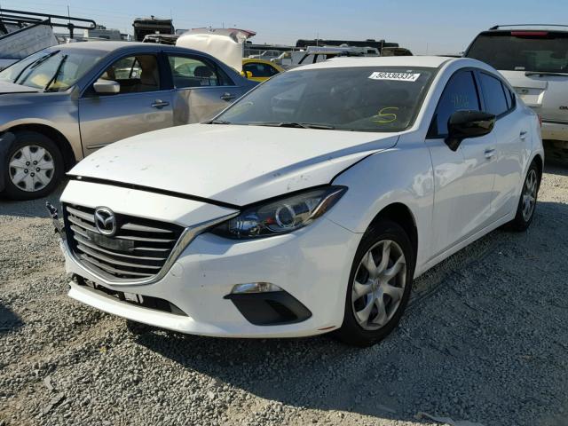 JM1BM1T78E1202470 - 2014 MAZDA 3 SV WHITE photo 2