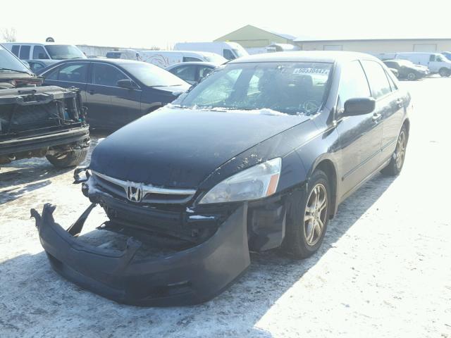 1HGCM56307A100881 - 2007 HONDA ACCORD SE BLACK photo 2