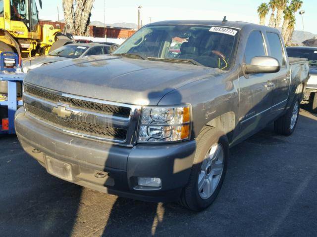 3GCEC13J48G136551 - 2008 CHEVROLET SILVERADO GRAY photo 2