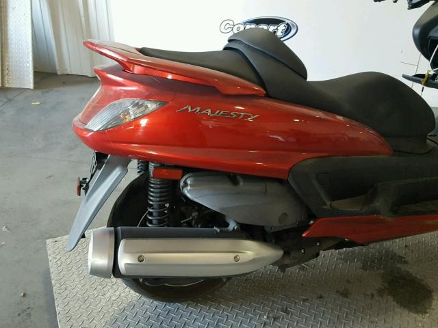 JYASH03Y16A003572 - 2006 YAMAHA YP400 RED photo 6