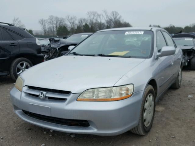 JHMCG5640XC049027 - 1999 HONDA ACCORD LX SILVER photo 2