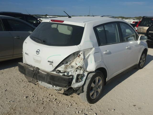 3N1BC1CP6CK205756 - 2012 NISSAN VERSA S WHITE photo 4